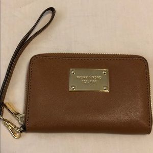 Michael Kors wristlet